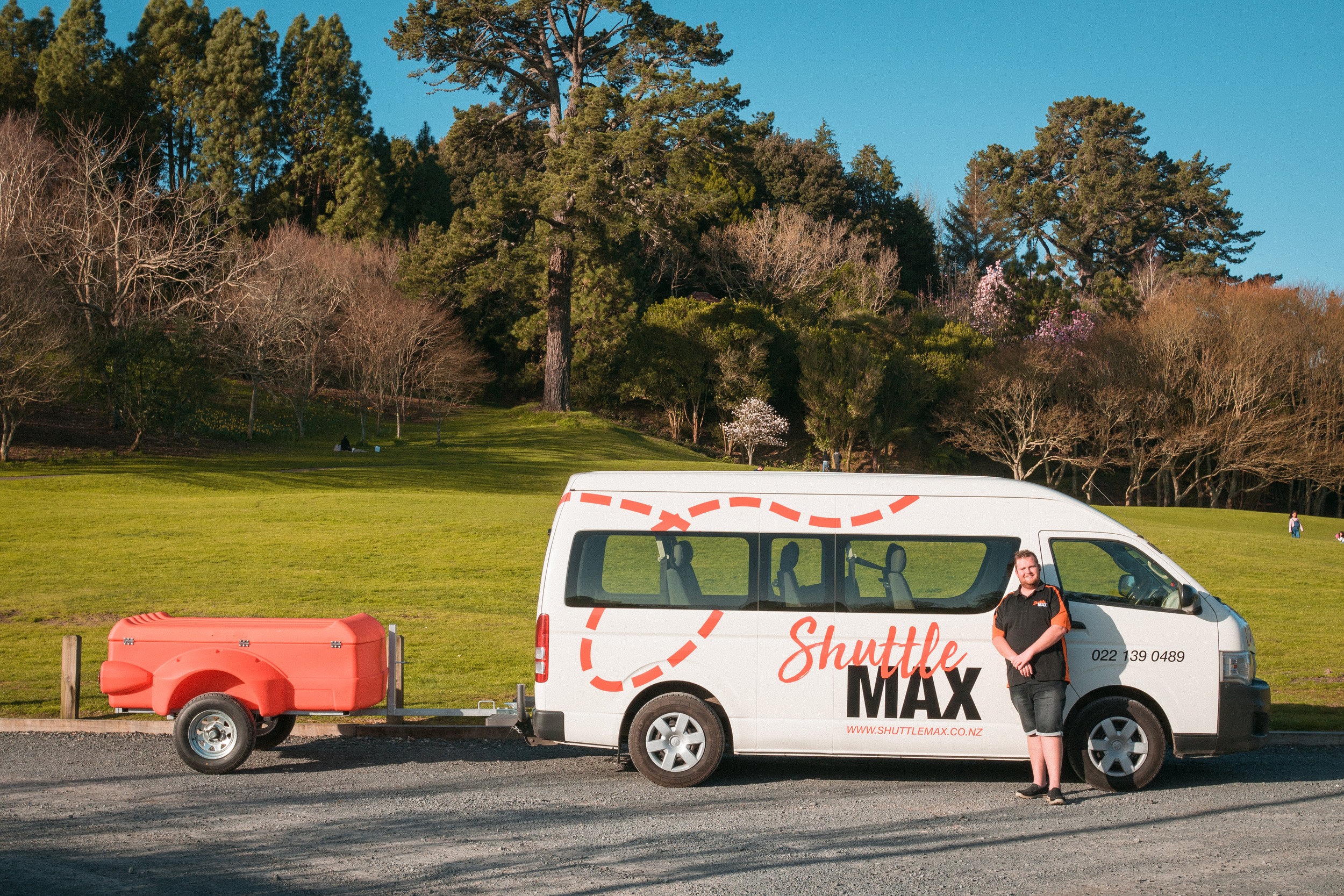 ShuttleMax-Hamilton-Shuttle-Driver-Taxi.jpg