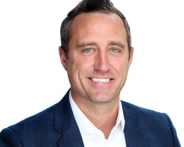 Sony a7iii @sonyalpha⁠
Lighting: ad600 @godox_photo_equipment⁠
Reflector: Eyelighter @westcottlighting⁠
@tethertools @captureonepro @lightroom —⁠
#headshots #headshot #headshotphotographer #headshotphotography #portrait #photoshopretouch #portraitpho