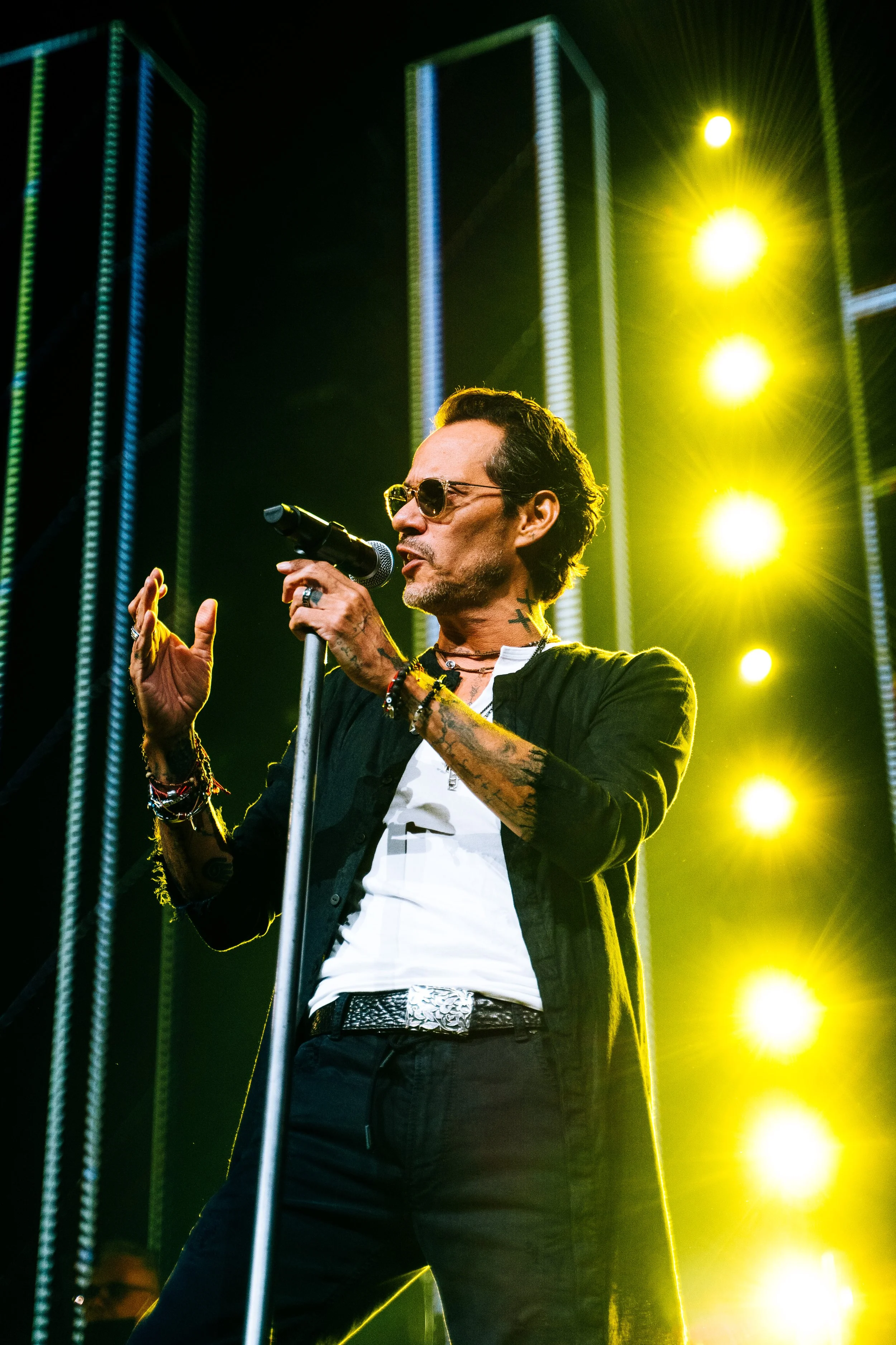 1119MarcAnthony-6.jpg