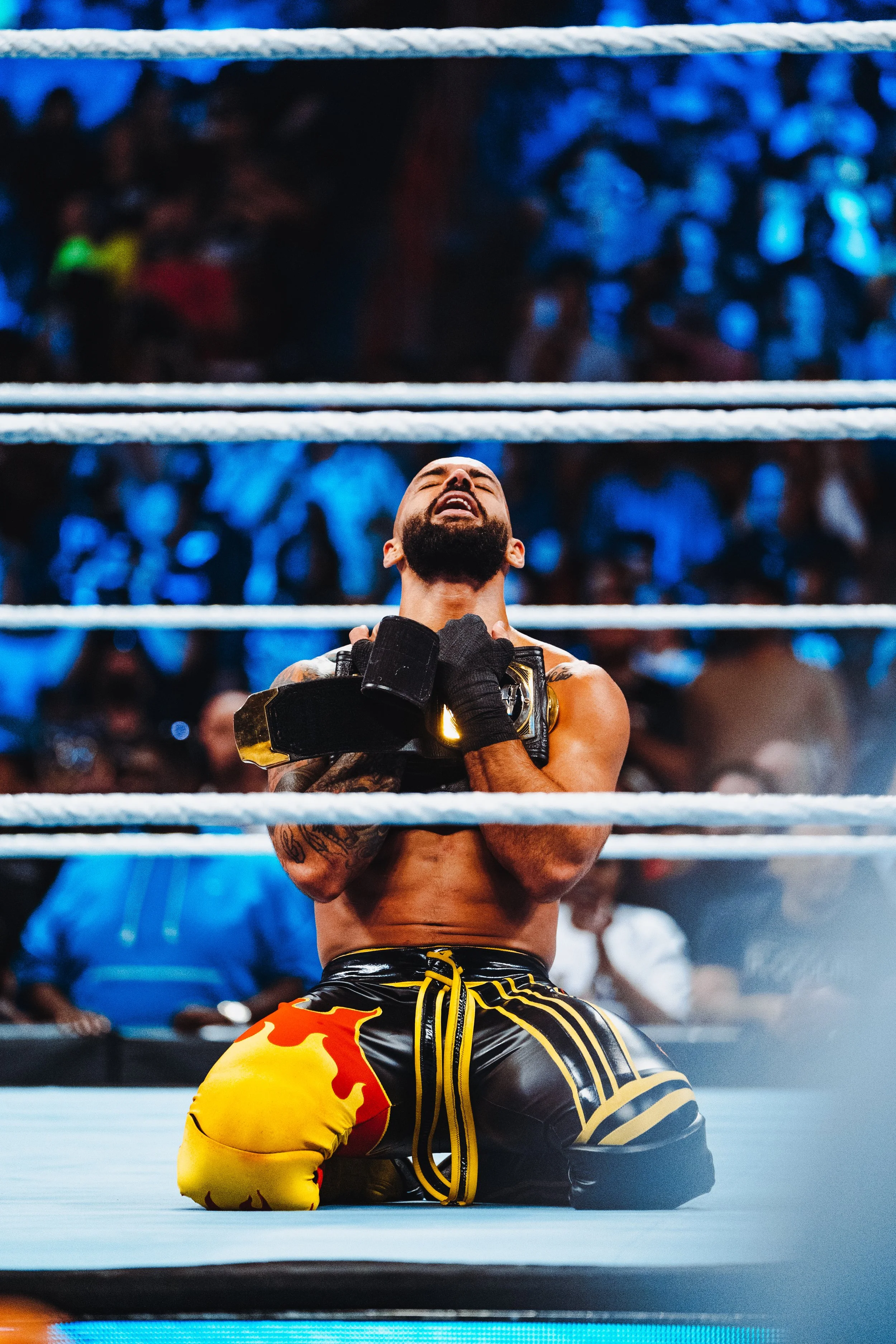0304WWESmackDown-35.jpg