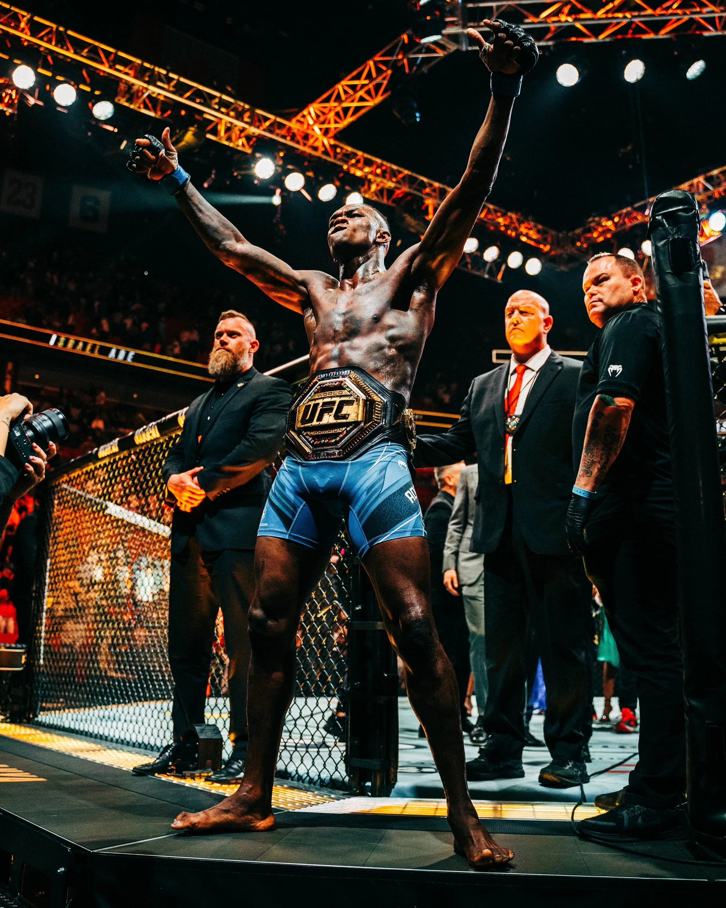 0409UFC287-00490.jpg
