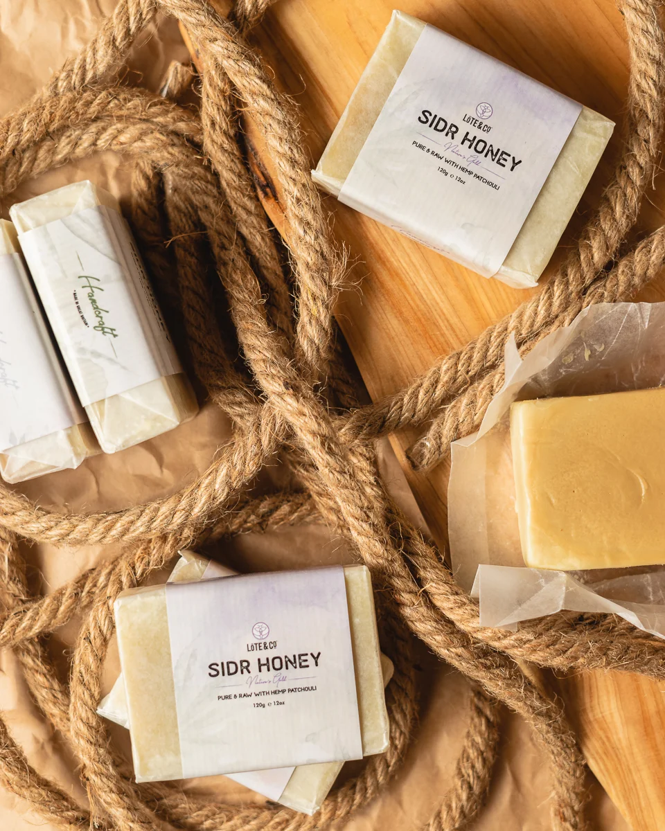DevinGoheen_Lote&Co_SidrHoneySoap_HempPatchouli004.jpg