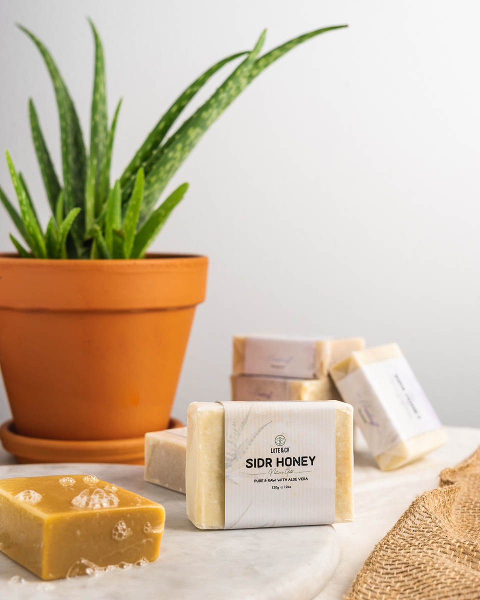 DevinGoheen_Lote&Co_SidrHoneySoap_AloeVera002.jpg