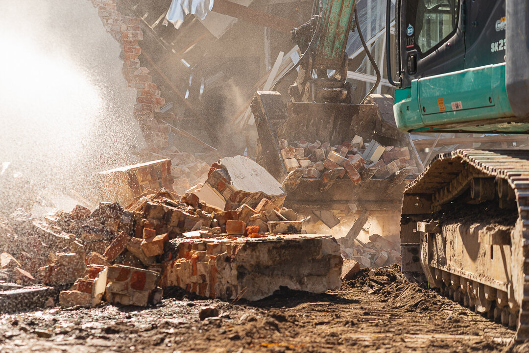 DevinGoheen_Sensum_SYPS_Demolition_LowRes026.jpg