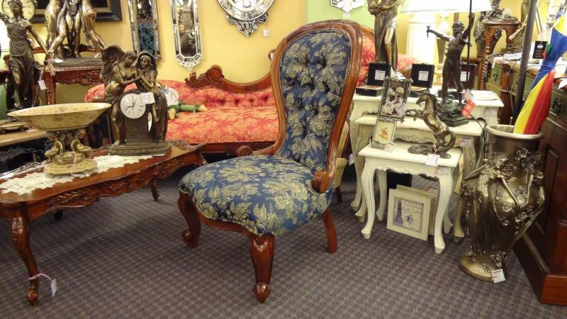 CHAIR-LCHR059