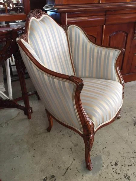 CHAIR-LCHR107