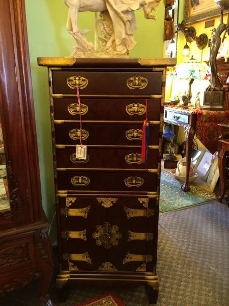 Chests-COD027