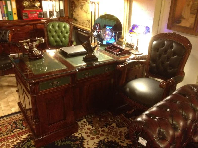 DESK-DSK018