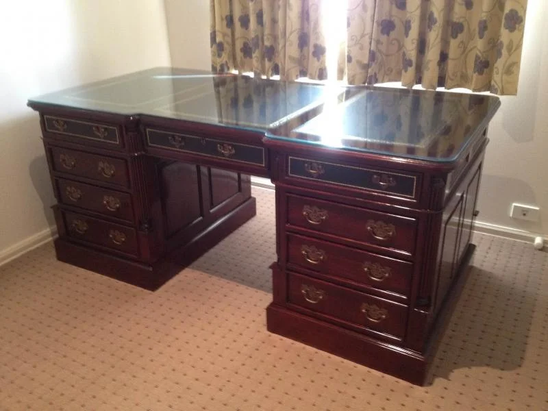 DESK-DSK012