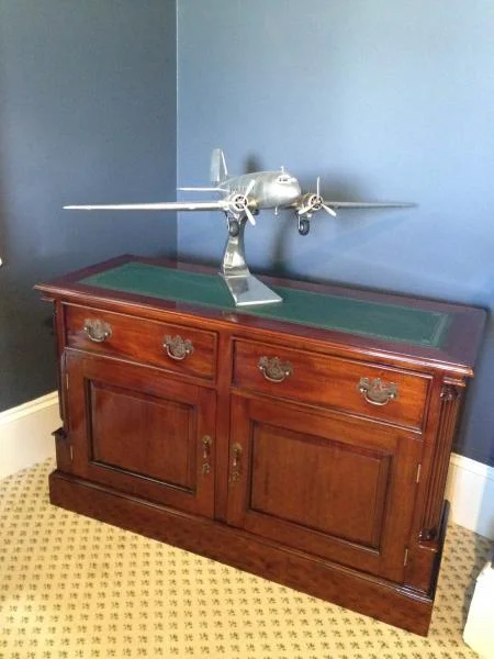 DESK-DSK026