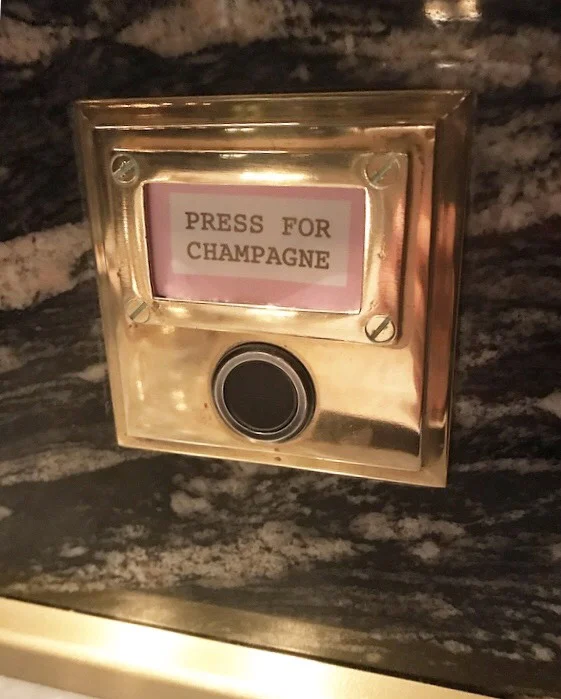 Bob Bob Ricard Review