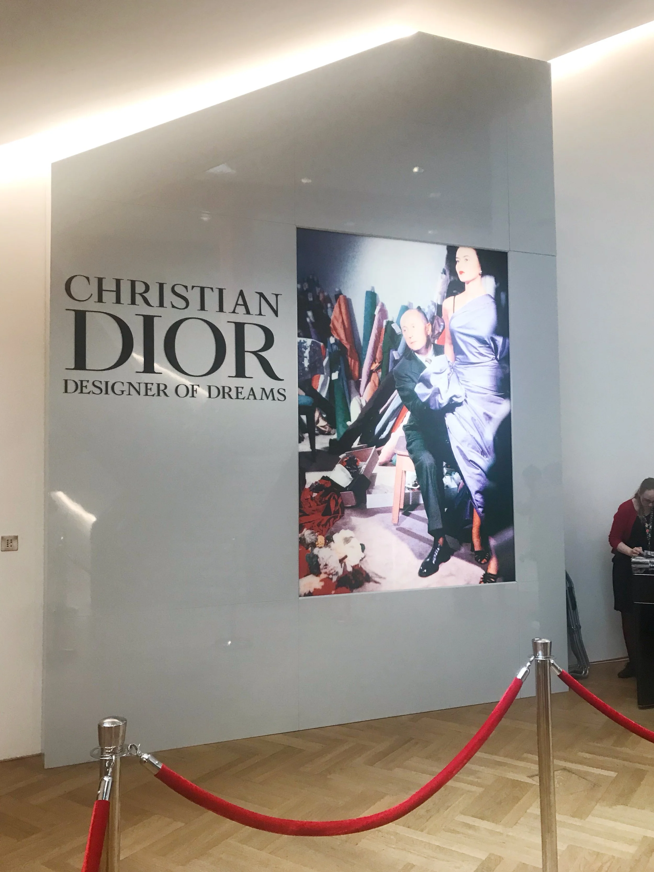 V&amp;A - Christian Dior Exhibition