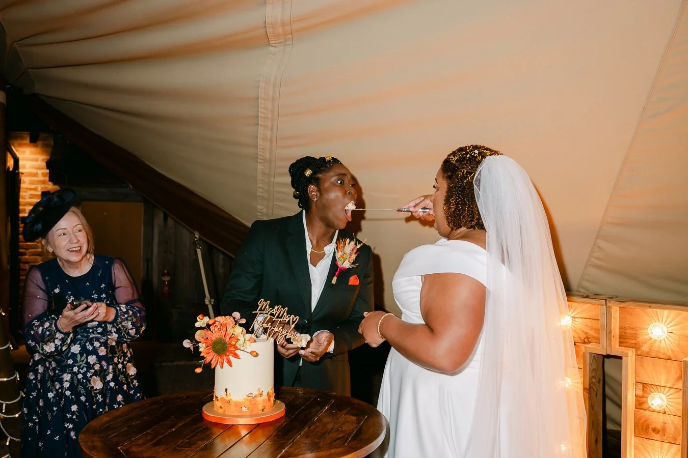 Bridal barn wedding photographer | jason evans 