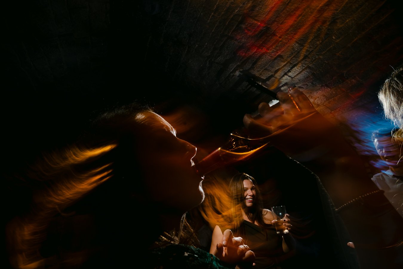 castle-cardiff-dancing-guests.jpg