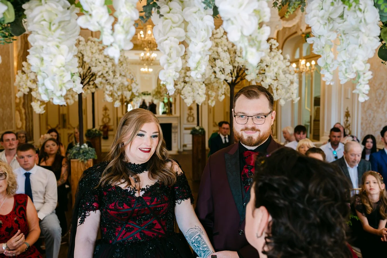 court-colman-manor-hotel-artistic-wedding-bride-groom-ceremony-bridgend.jpg