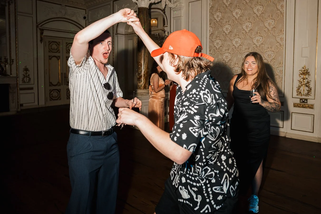 court-colman-manor-hotel-bridgend-documentary-wedding-evening-dancing.jpg