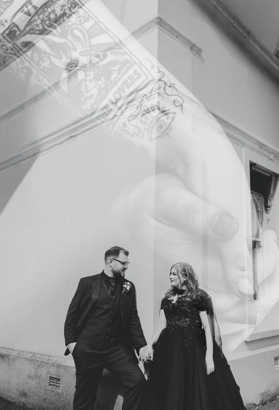 court-colman-manor-hotel-bridgend-documentary-couple-portraits-gardens.jpg