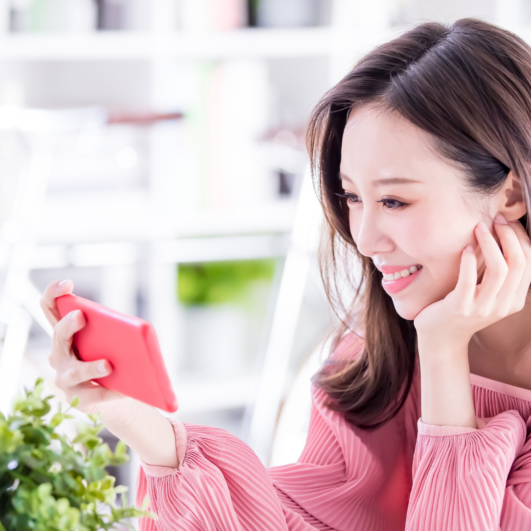 Why use the phone with patients when you can video dental consult?!