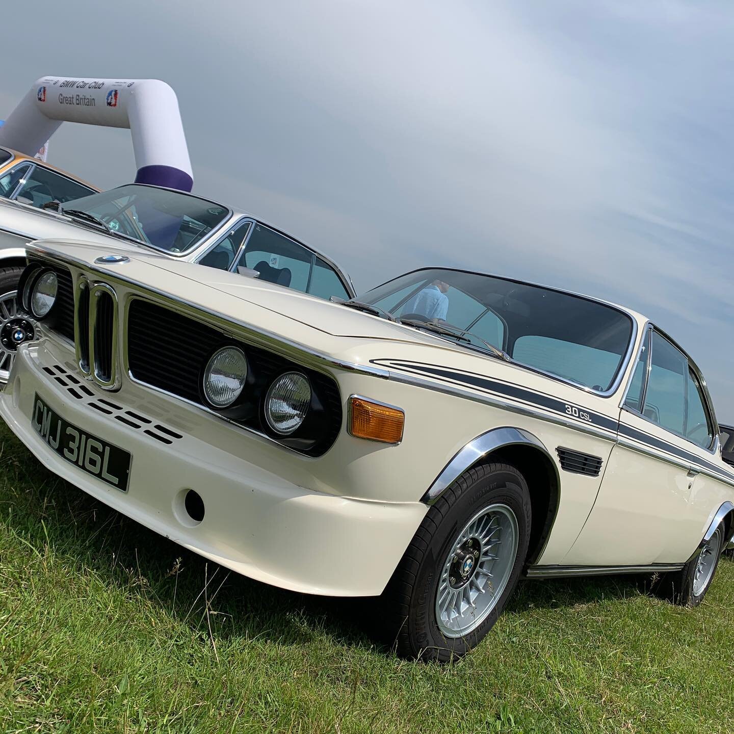 Check out the superb collection of BMW on display at Super Scramble today. #bmwclubuk #hvsuk #classiccarstorage #bmwcsl #classicbmw #bicesterheritage #munichlegends #bmwclassics