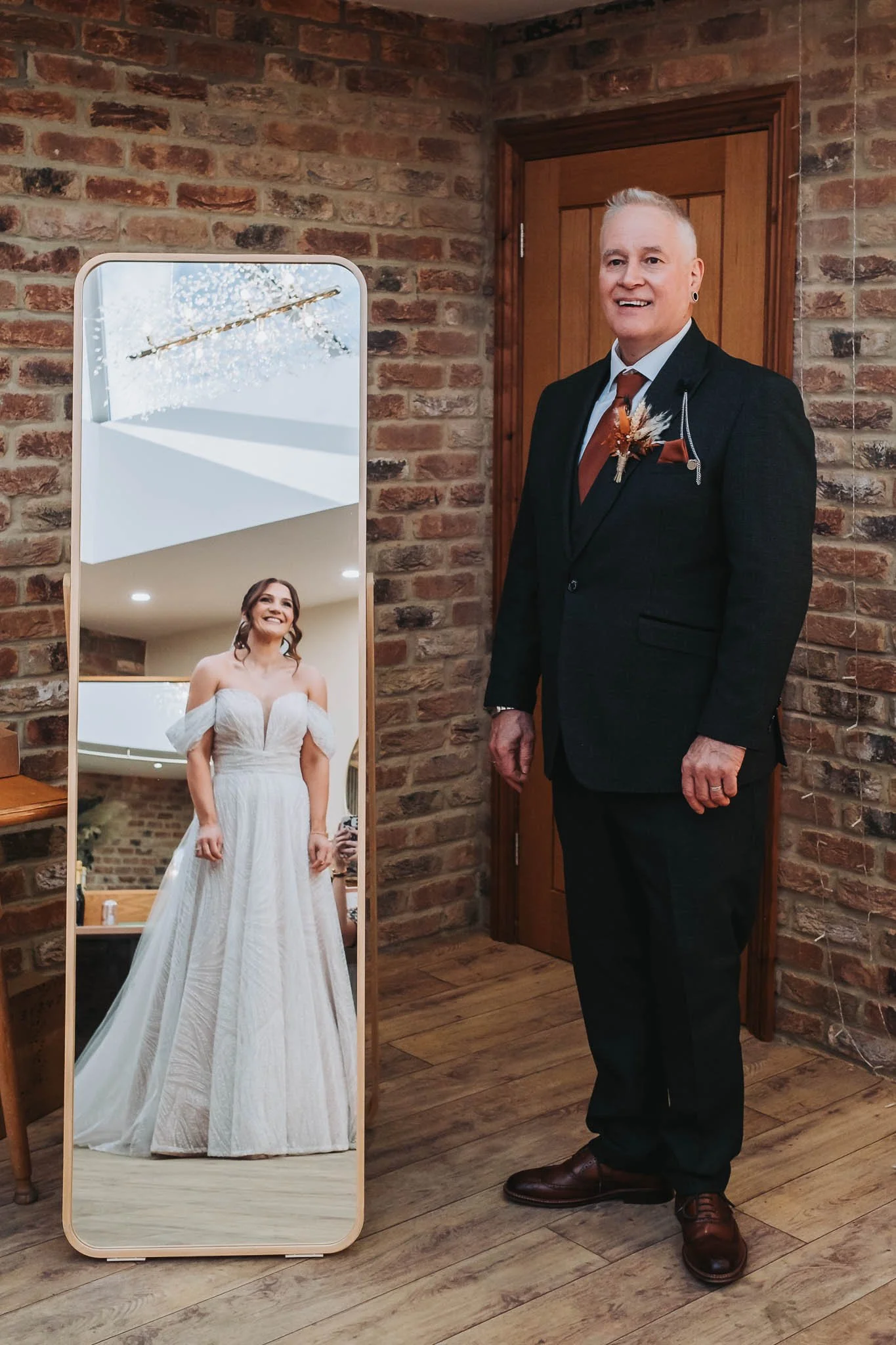 Evie-Mae-and-Joe-Engagement-Shoot-Jesmond-Dene-Newcastle-Colin-Jones-Photography-For Screen-42.jpg