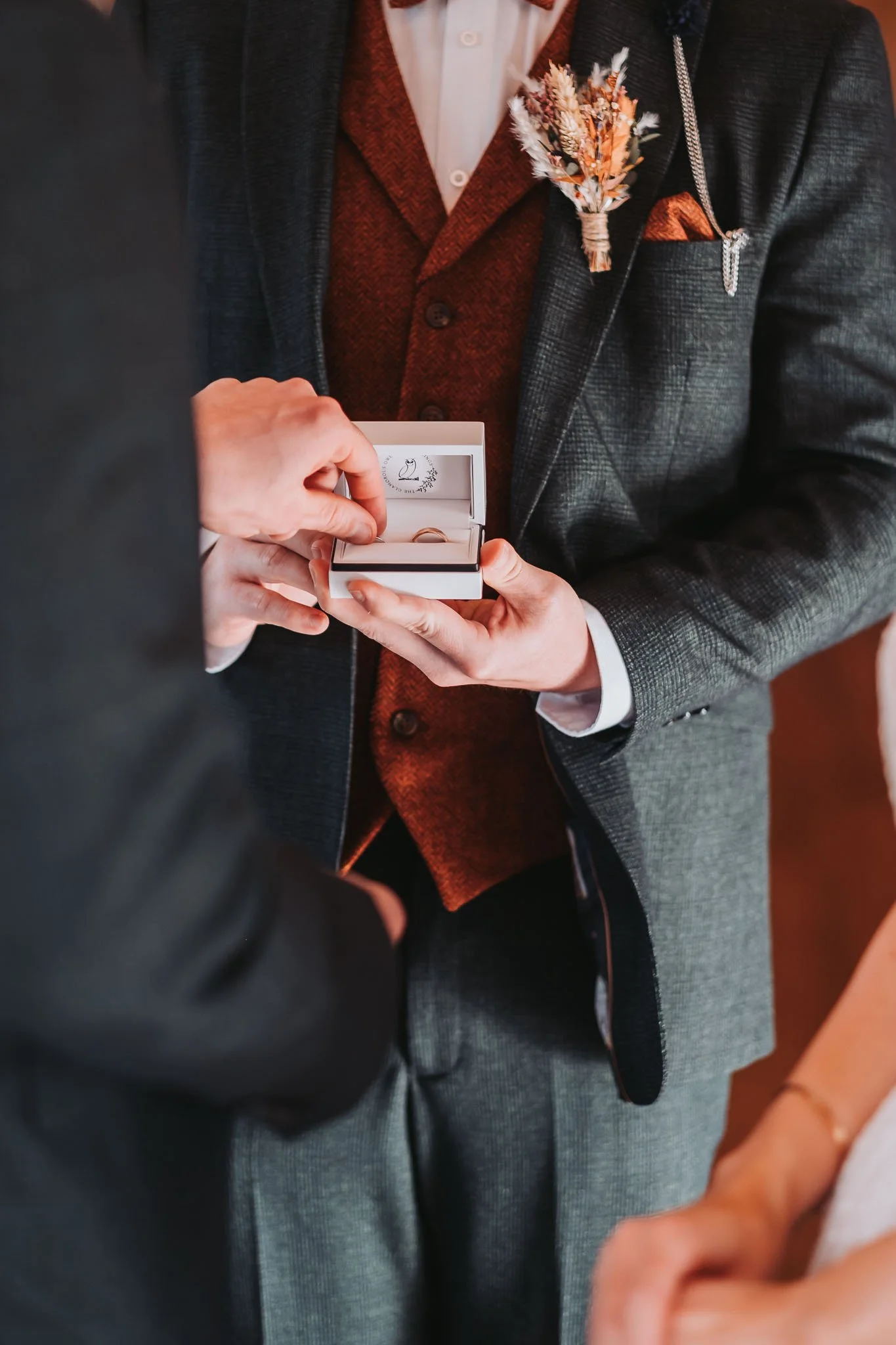Evie-Mae-and-Joe-Engagement-Shoot-Jesmond-Dene-Newcastle-Colin-Jones-Photography-For Screen-98.jpg