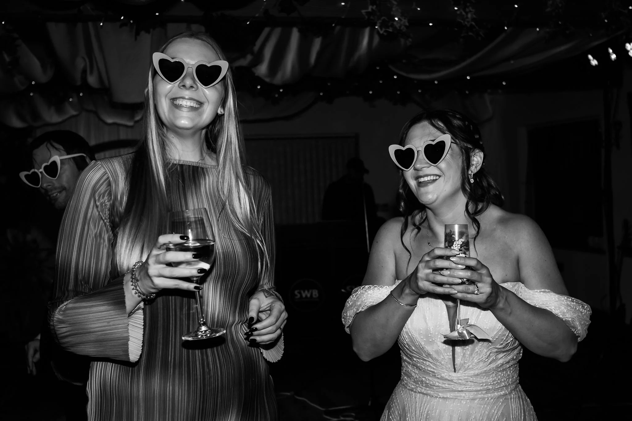 Evie-Mae-and-Joe-Engagement-Shoot-Jesmond-Dene-Newcastle-Colin-Jones-Photography-For Screen-252.jpg