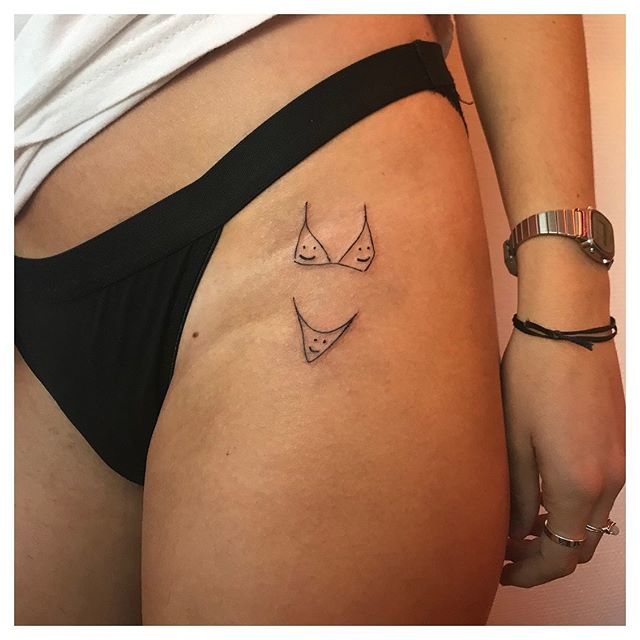 Bikini weather may be over but tattoo season has just started!
•
Our friend @aleksandra_clrt , co founder of @velvetmoontattoo , is returning to visit us at Unikat Black from 3-5 October 👙
Book your spot with her to add a piece to your collection
.
#trashflash #tattoo #tattooflash #flashtattoo #fineline #finelinetattoo #blacktattoo #minimaltattoo #paristattoo #berlintattoo #ignorantstyletattoo #ignoranttattoo