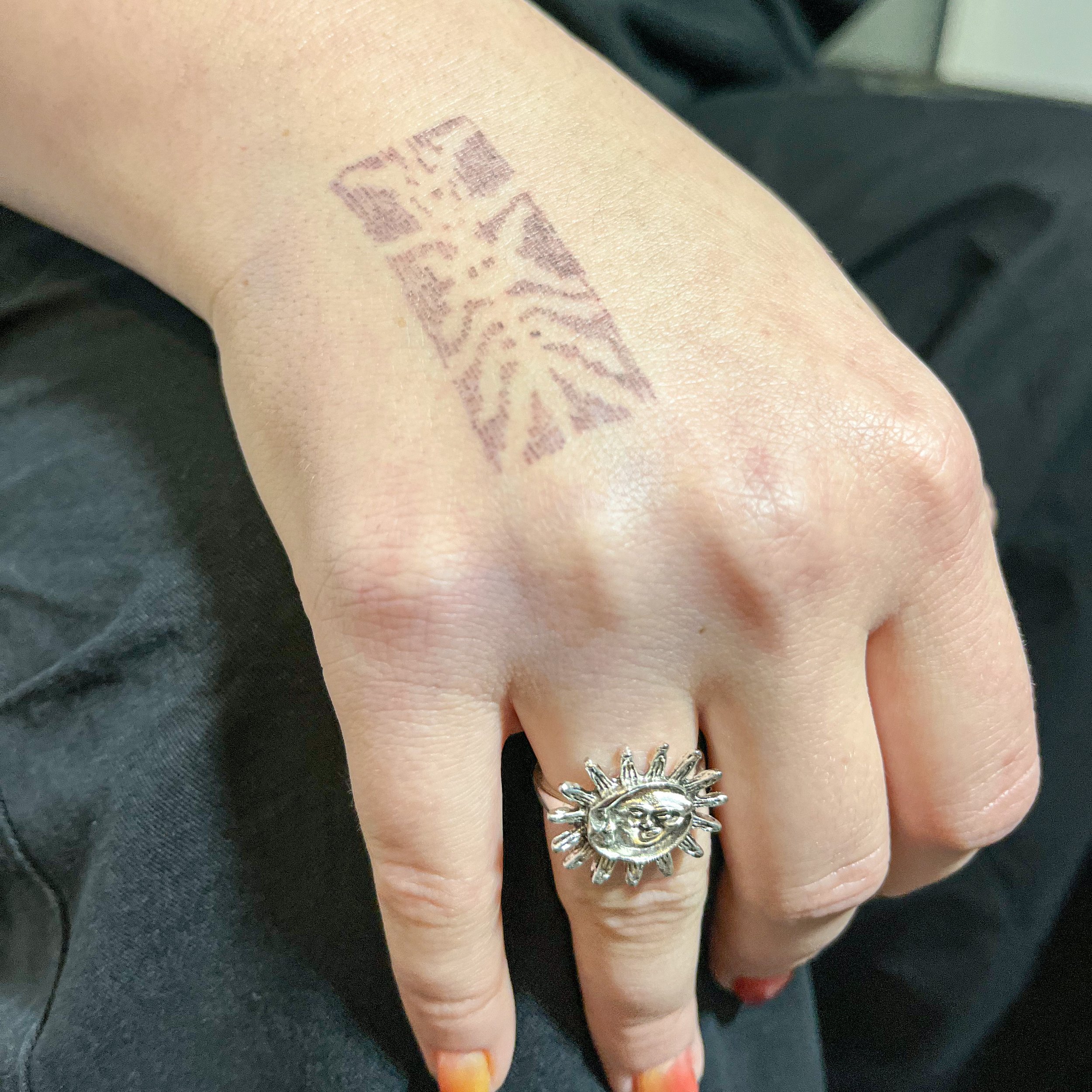 Texture tattoo on hand by ay_seed.jpg