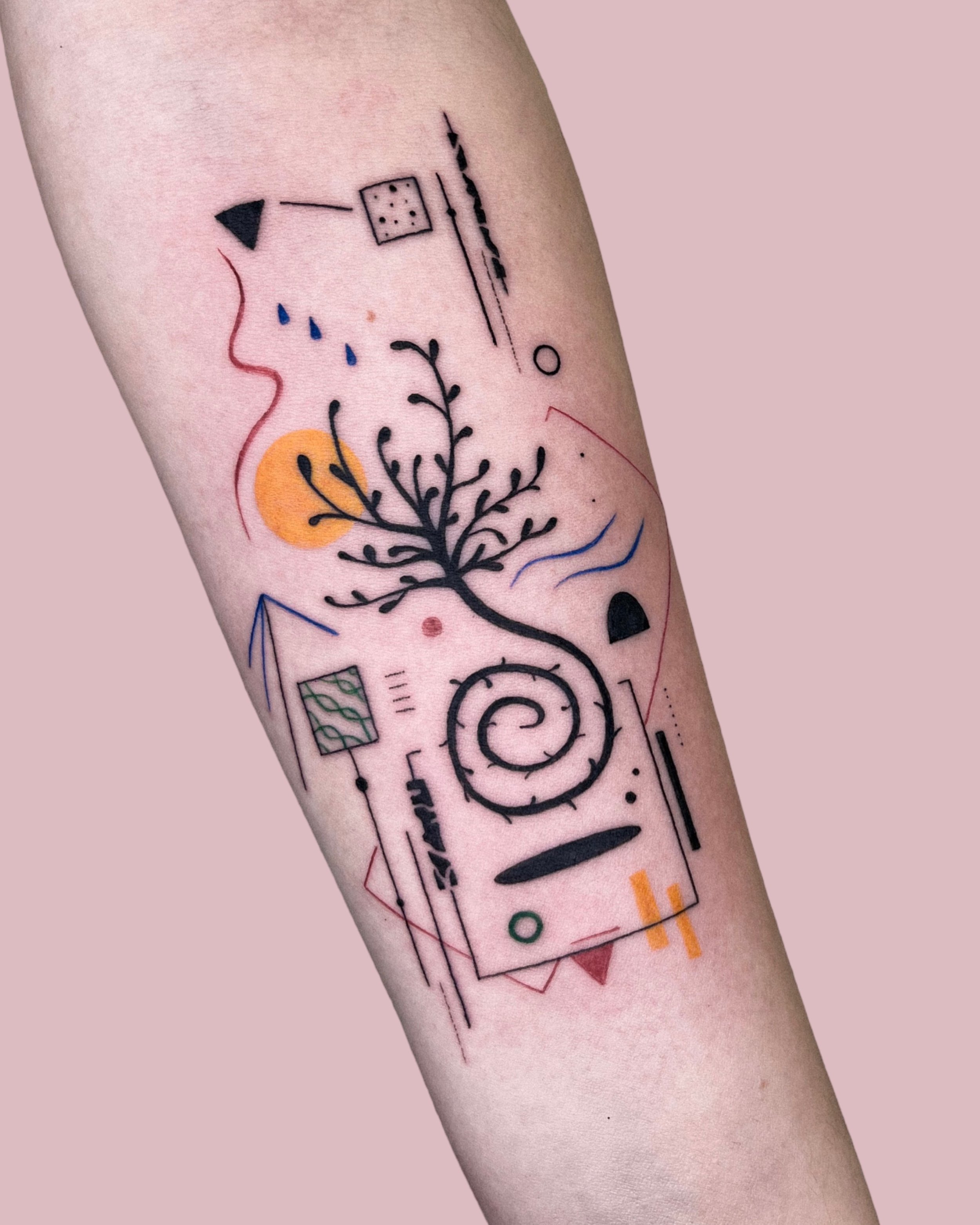 Abstract and organic tattoo on arm by Kirii lines.JPG