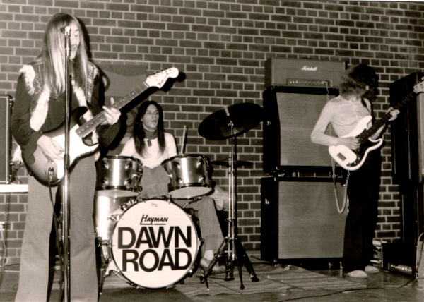  DAWN ROAD &nbsp;in concert at Altwarmbüchen church.&nbsp; Uli &amp; Jürgen Rosenthal, Francis Buchholz - 16. December 1972 