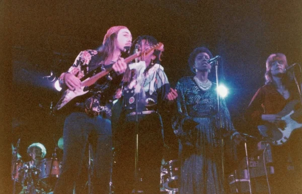 The newly resurrected ELECTRIC SUN as a 7-piece on tour in Sweden. Clive Bunker, Jenni Evans, Dorothy Patterson, Ule Ritgen, Simon Fox and Dave Lennox. (Historic Performances DVD line-up) Torestorp, Hortnjas, Sweden, 14. May 1983
