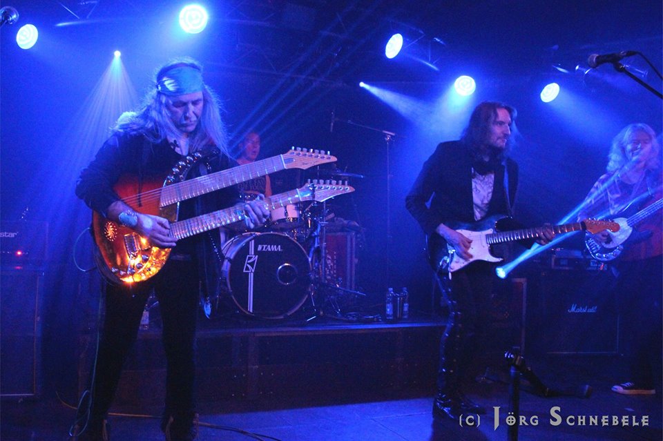  Uli playing his new double-neck Sky Guitar, Mighty New Dawn Kubana, Siegburg, Germany - 30. September 2015 