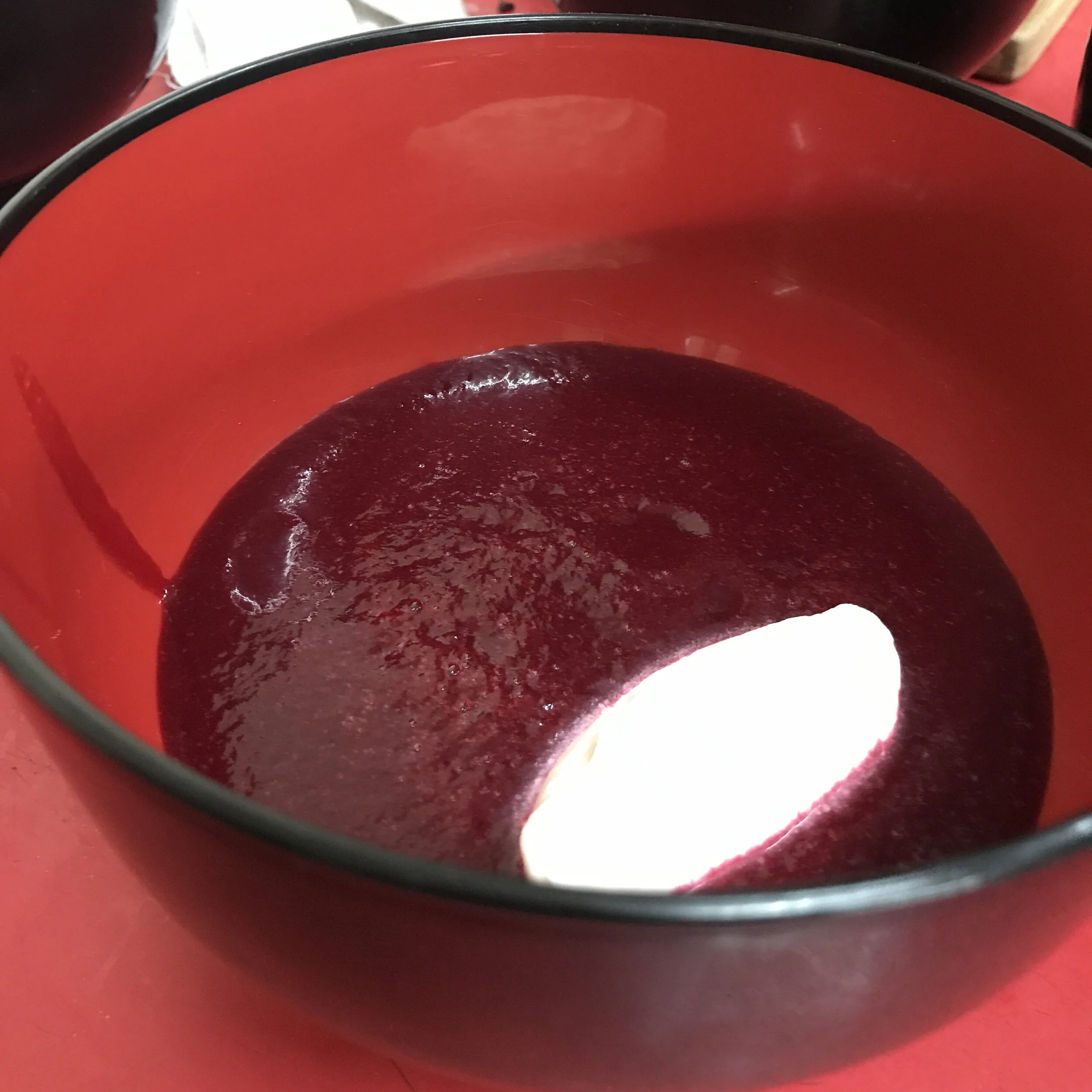 Sopa fria de beterraba