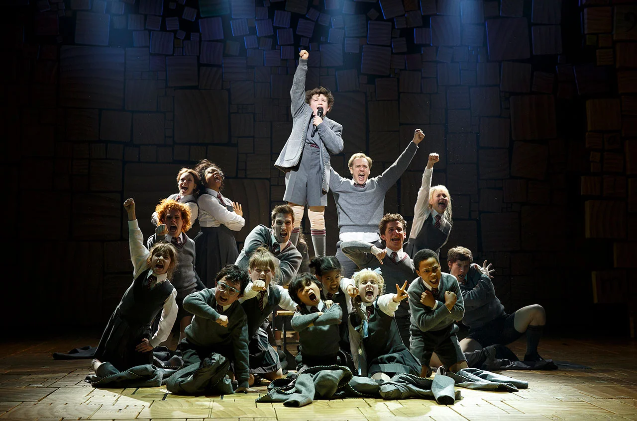 matilda-cast-4-16.jpg