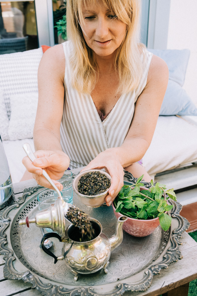 How To Make The Real Moroccan Mint Tea - Recipe and Tutorial