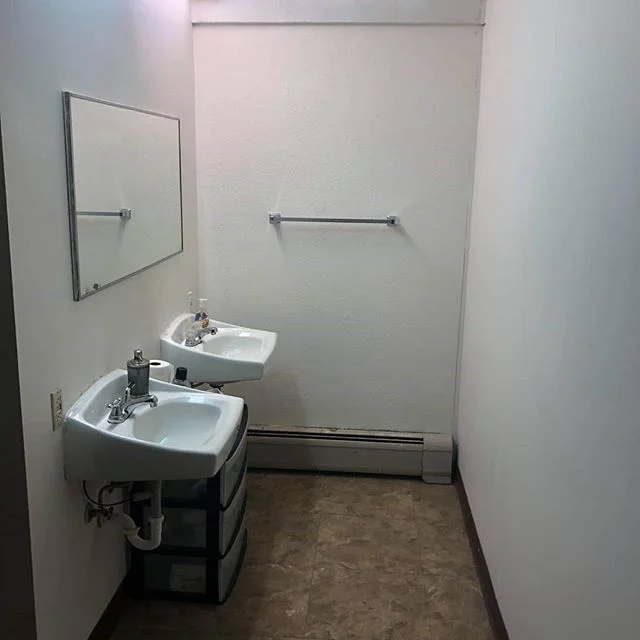 Getting some summer projects done. First on the list is repainting our bathroom.