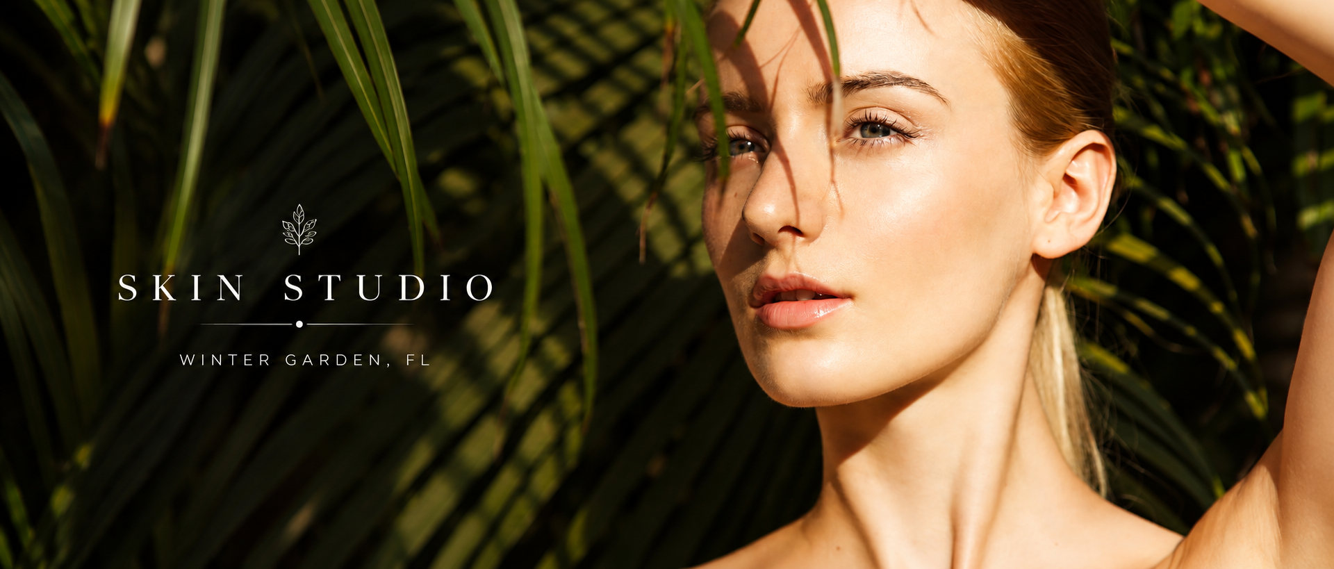 Skin Studio of Winter Garden Women with palm branches .png