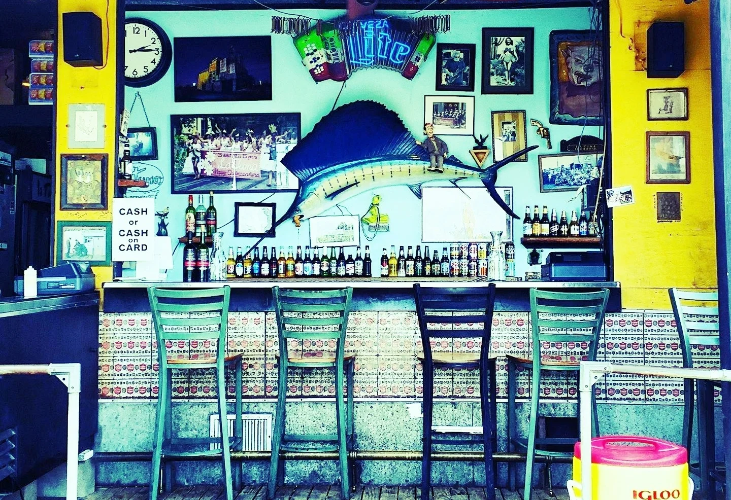 Bar photo 1