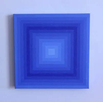  Ultramarine Blue 8.2