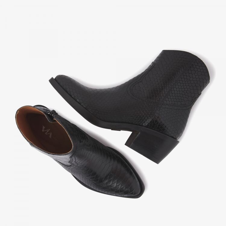 VIA VAI Kamila Nero 5315069 maat 39, 41, 42 — Schoen en Co.