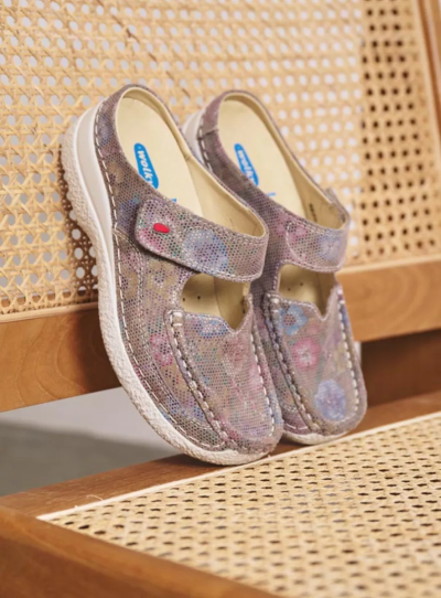   WOLKY Roll slipper flower taupe | € 139,95  