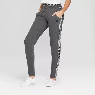 pant4.png