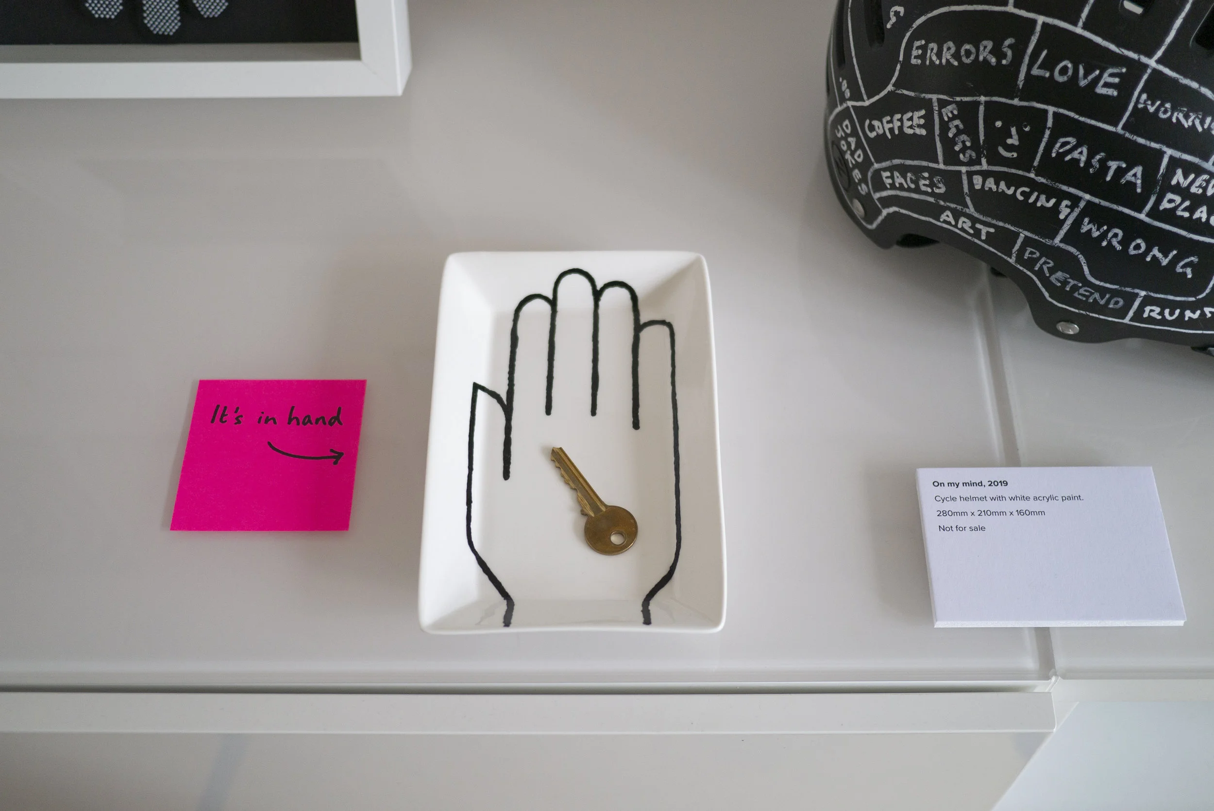 ‘All in hand’ dish