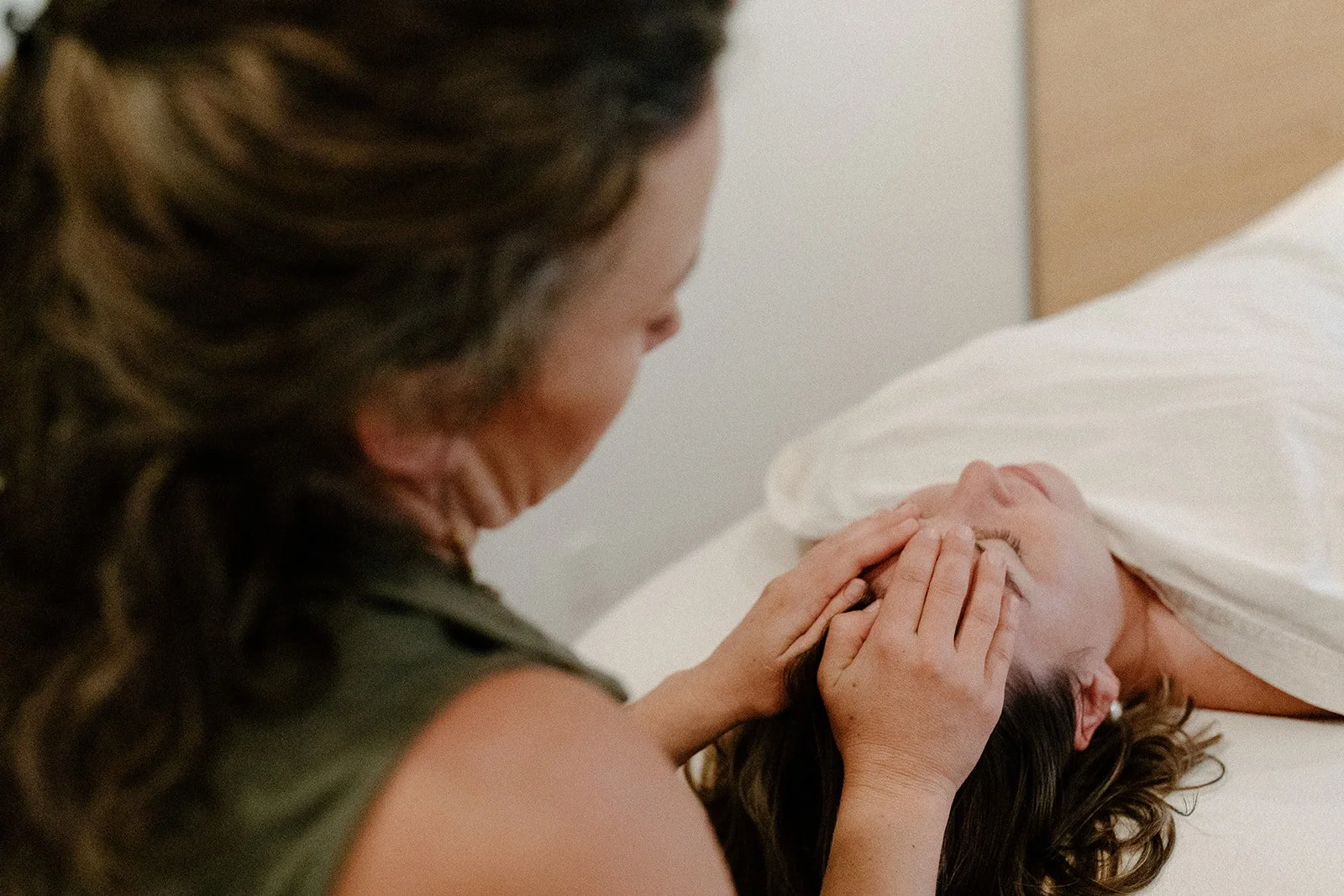 Emotional Courage: Feeling Your Feelings in Difficult Times