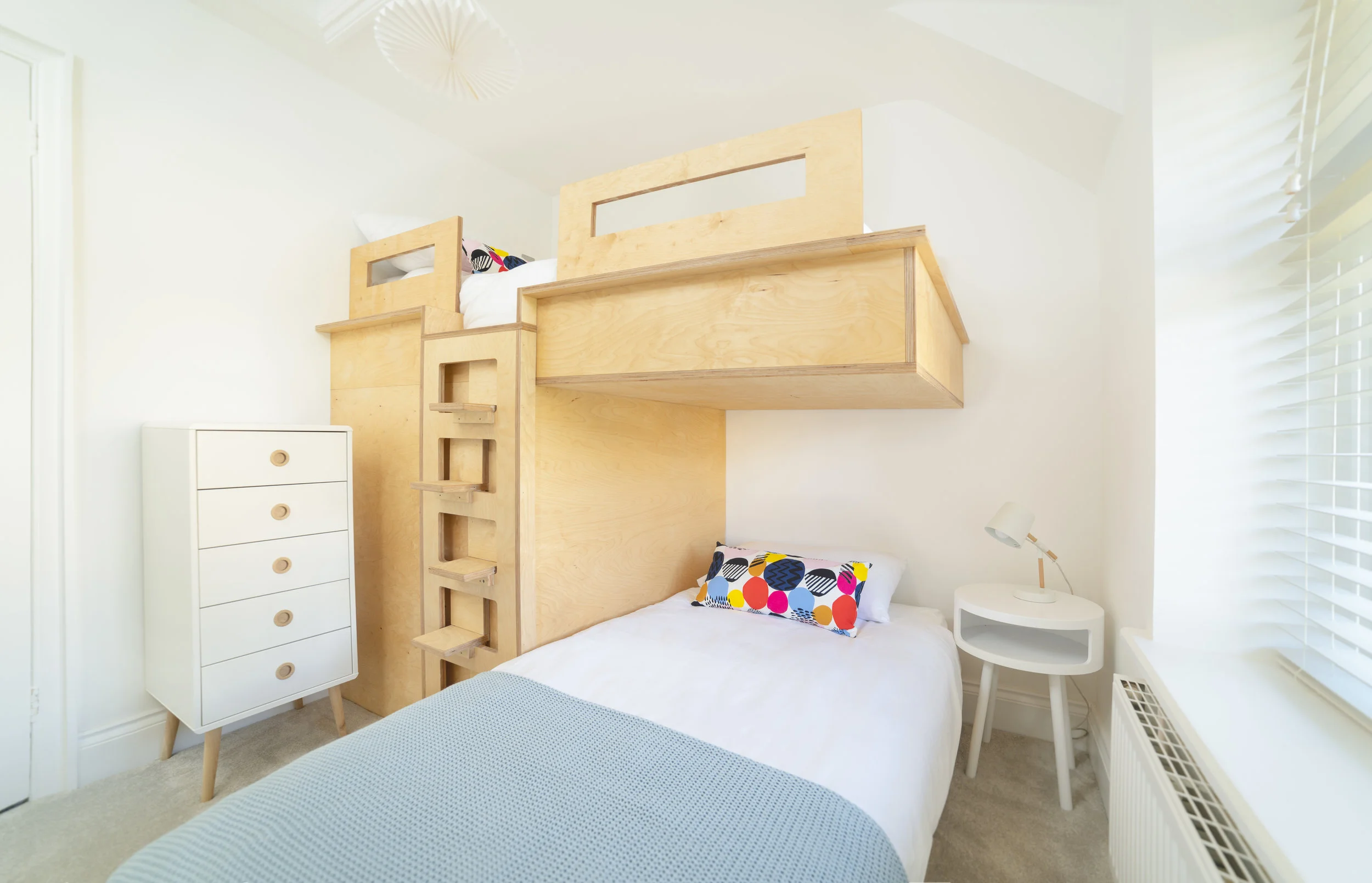 Guest bedroom.jpg