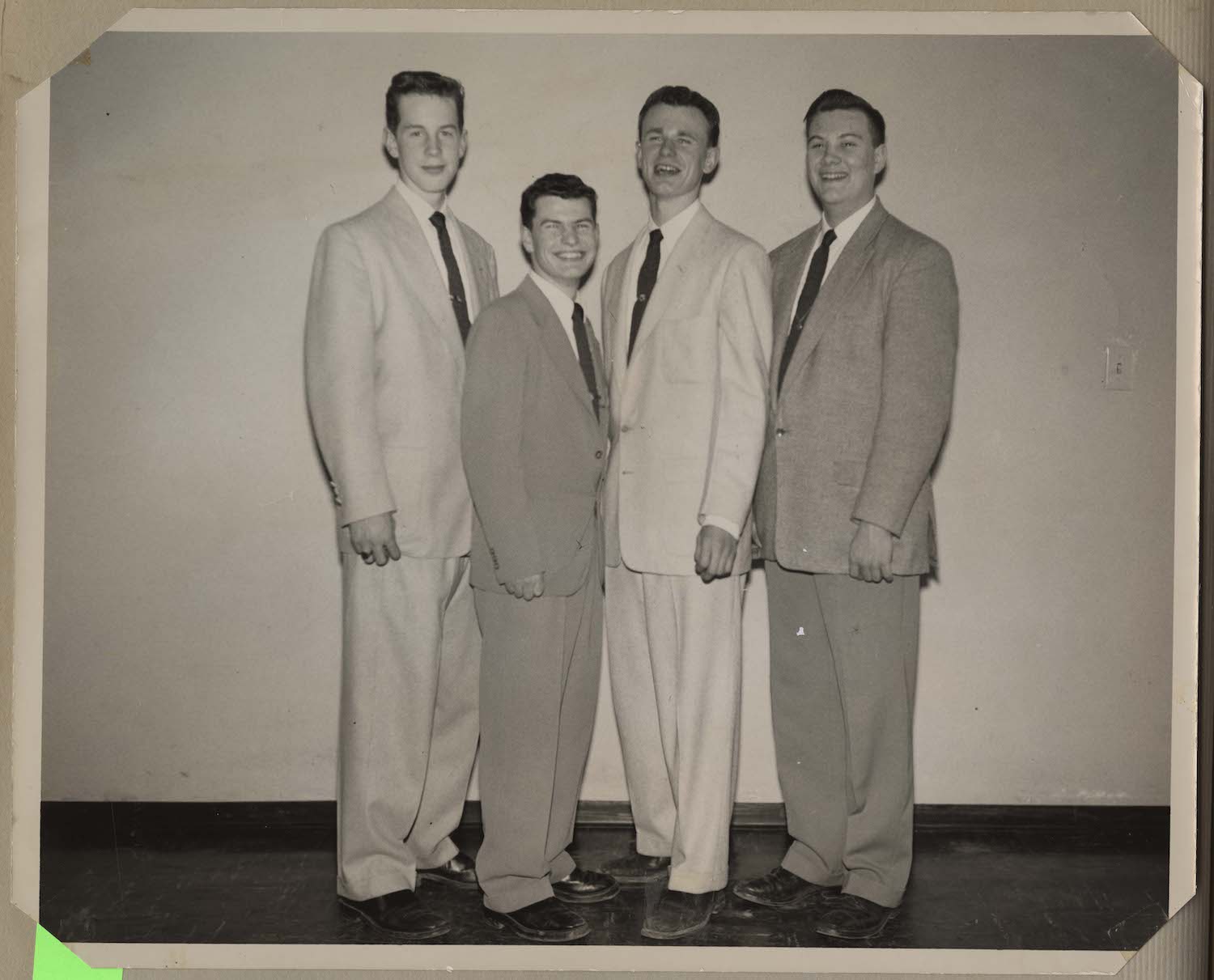 4dischords 2 circa 56.jpg