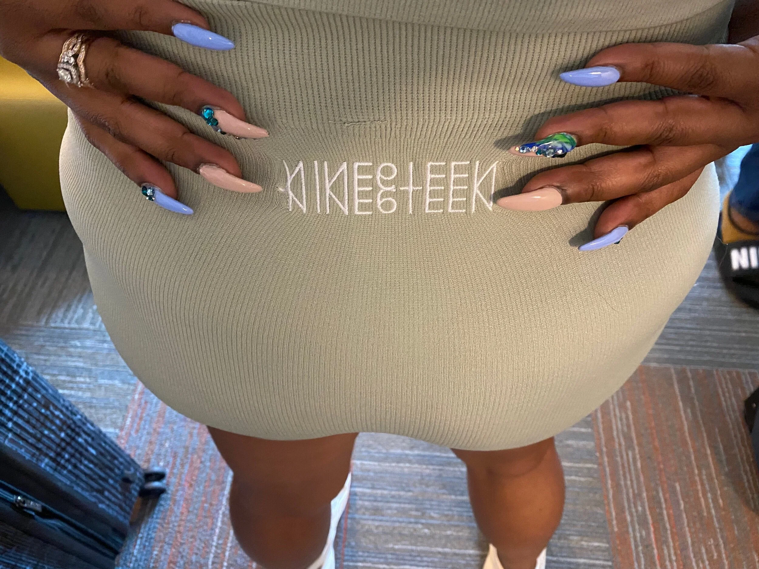 0D5D990B-A079-4C55-B062-DC467E60E054