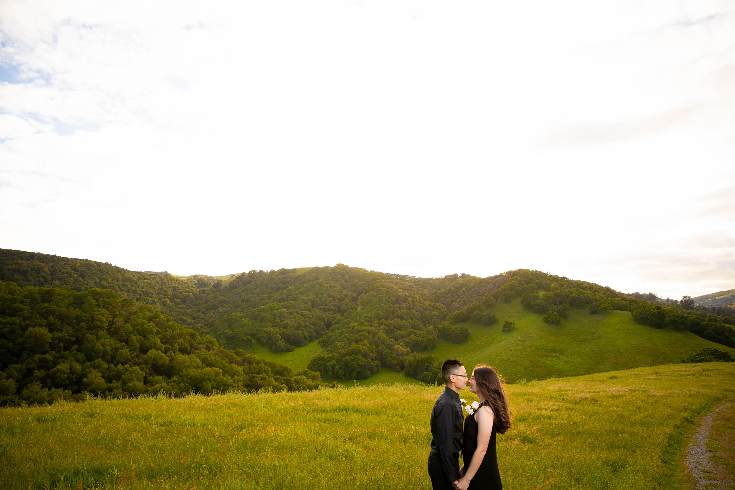 Briones-park-engagement-photos-4.jpg