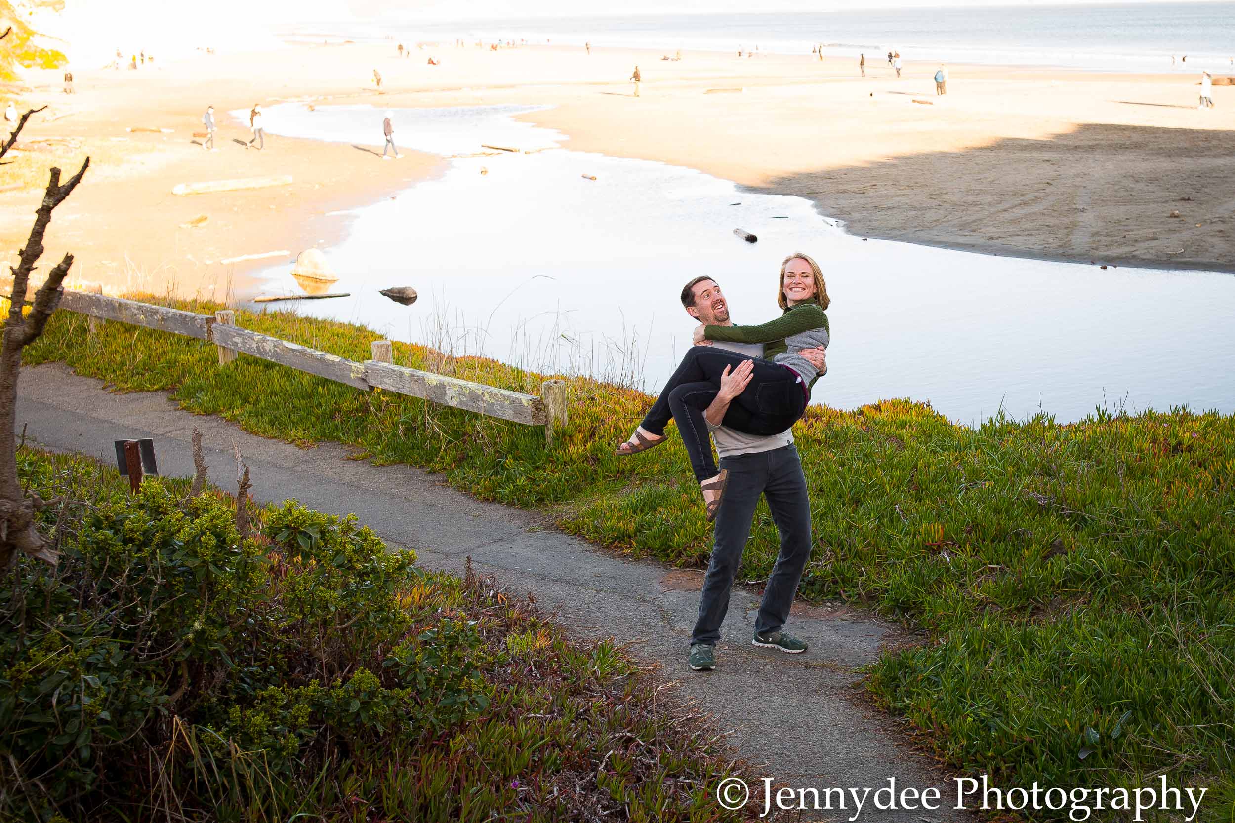 Point Reyes Engagement Photos-12.jpg