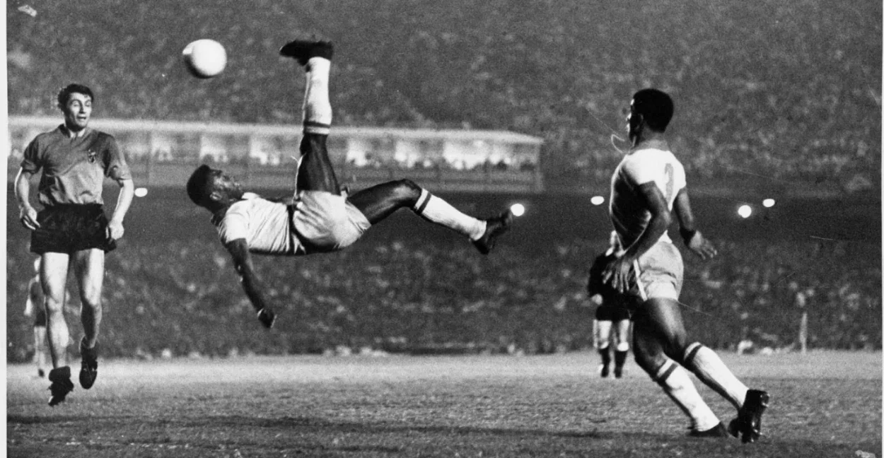Jul5_2018-PeleBicycleKickSoccer.jpg